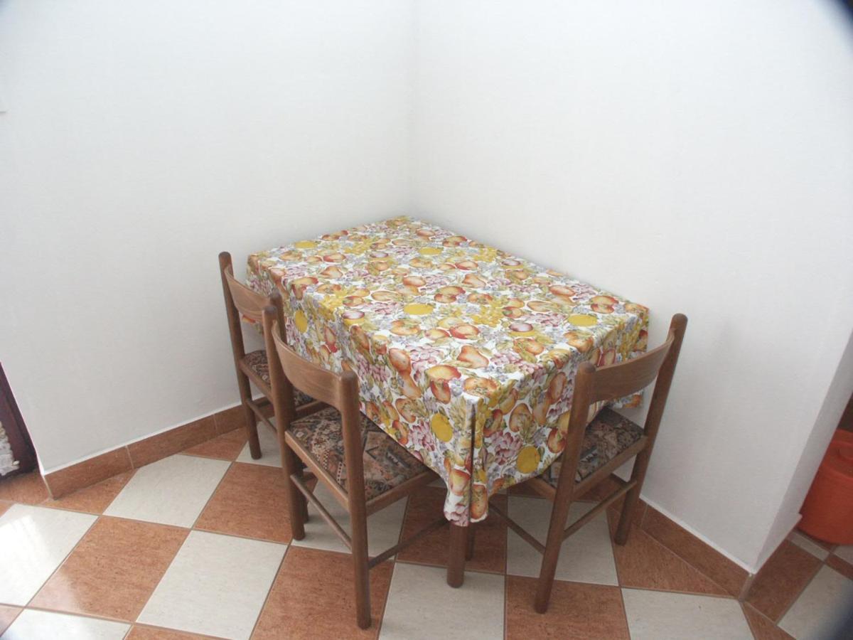 Apartments With A Parking Space Punta Kriza, Cres - 383 外观 照片